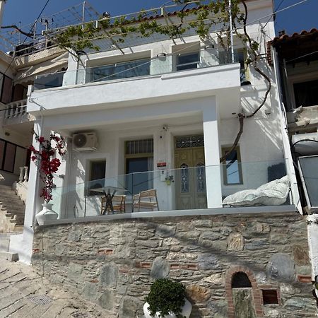 Michalelis Loft & Cave Apartment Plomari Exterior photo